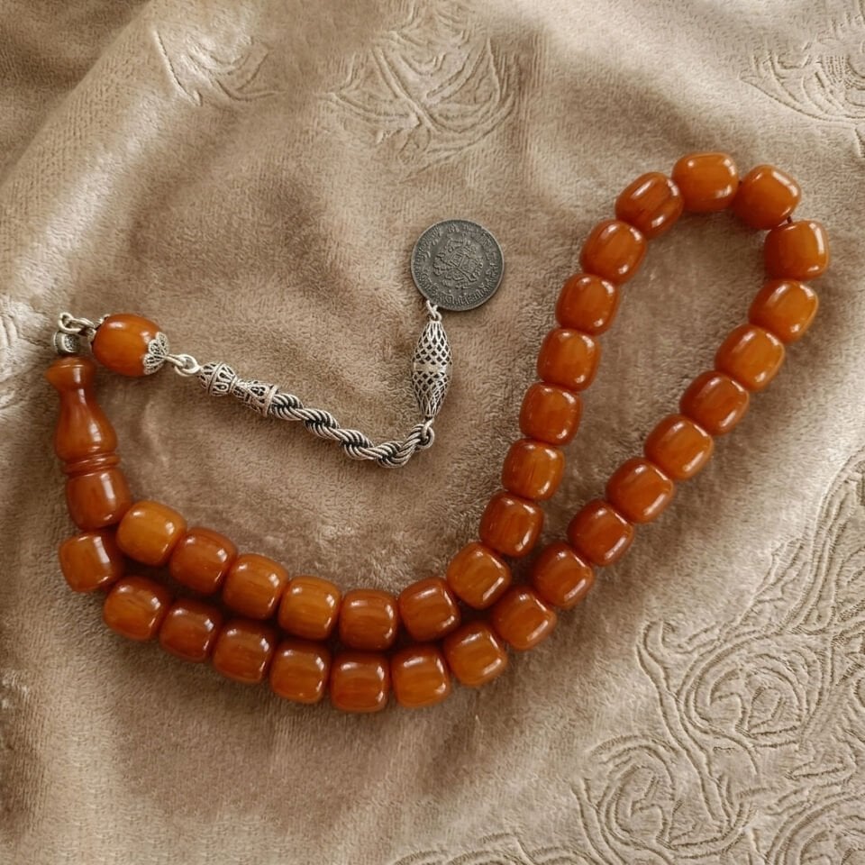 Modern & Klasik El Yapımı Gümüş Püsküllü Kehribar Tesbih
